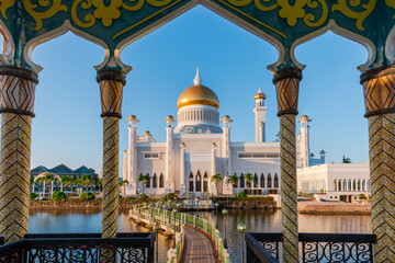 The Omar Ali Saifuddien Mosque, Bandar Seri Begawan, Brunei