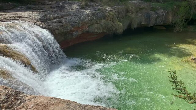 Toll de vidre, (Poza de cristal), Arnes, Terra Alta, Catalunya (10/10)