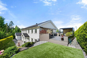 Modern villa exterior in minimal scandinavian style, 3d rendering © Yulichka