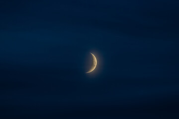 The first waxing moon of Autumn 2025!