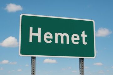 Obraz premium Green highway sign displaying 