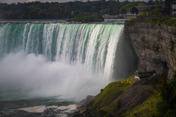 Fototapeta premium niagara falls in the fall