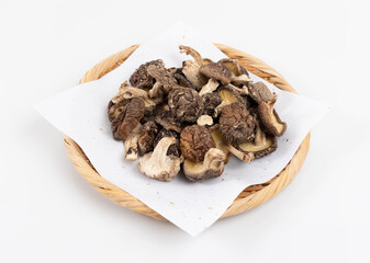 干しシイタケ（小玉どんこ）