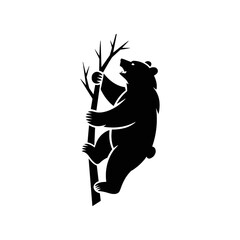 Fototapeta premium Bear Climbing Tree Silhouette Wildlife Nature Forest Animal Strength