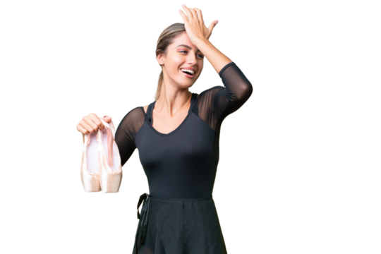 Young pretty Uruguayan woman practicing ballet over isolated background has realized something and intending the solution