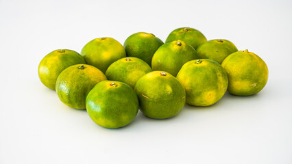 Fresh Green Citrus Fruits Pack