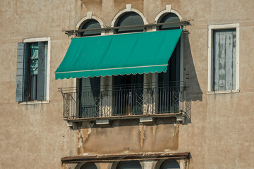 Balkon, Terrasse, Haus	
