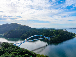 気仙沼大島大橋と気仙沼大島（宮城県気仙沼市）