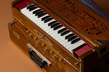 Indian Harmonium Scale Changer model