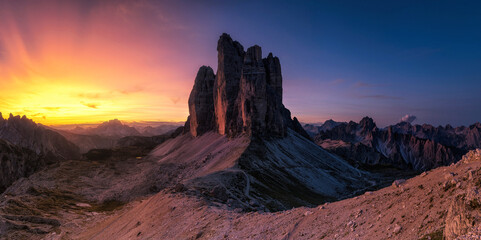 Naklejka premium Famous Tre Cime di Lavaredo at summer time. Landscape of Alps Mountains. Dolomites, Alps, Italy, Europe (Drei Zinnen)