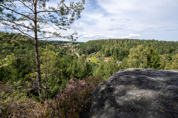 Aussichtspunkt Stelzchen in der Sächsischen Schweiz mit Blick auf Leupoldishain 1