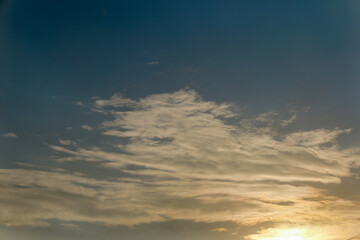 Obraz premium Beautiful sky with clouds at sunset