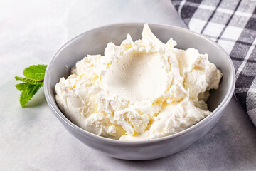 Chream cheese in the bowl