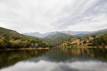 River and mountains in the Sierra de Gredos. Arenas de San Pedro.