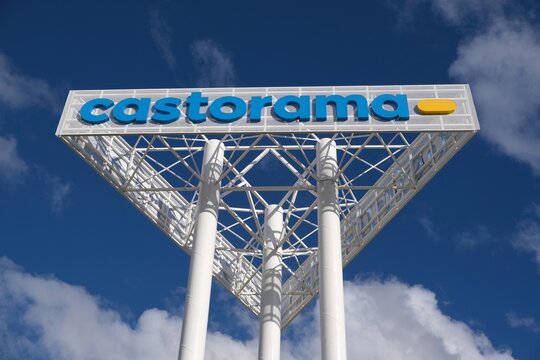 Kowale, Poland - 28 September 2025: Banner of Castorama, chain of stores selling construction, renovation, decoration and gardening materials.