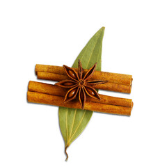 mix spice cinnamon sticks, bay leaves or cinnamon leaves, star anise, cutout in transparent background, png format 