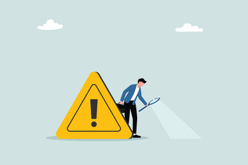 Root cause analysis for problem solving, identifying risks or critical failure concepts. Entrepreneurs with magnifying glasses investigate incidents with exclamation marks.