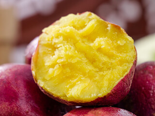 Tianmu Mountain Sweet Potatoes - Fresh Roasted Golden Yellow Flesh Close-up