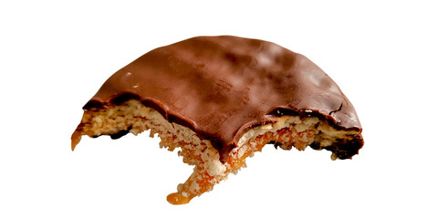 Close up chocolate biscuit with caramel filling bitten in half on transparent background, sweet cookie dessert snack showing soft caramel center, tasty chocolate treat isolated for food design