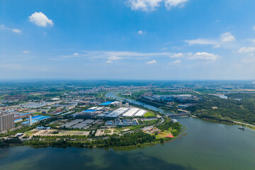 Suizhou city view shows river and buildings.