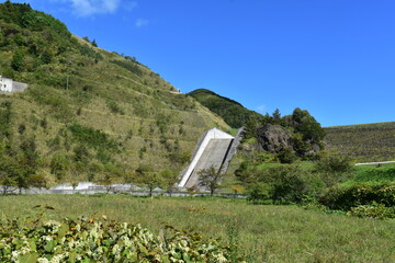 鶉ダム