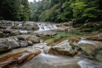 愛媛県久万高原町　新緑の面河渓

