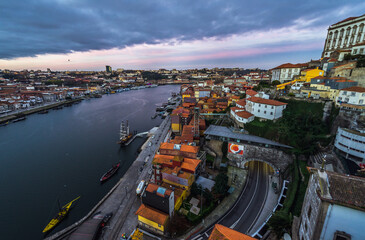 Obraz premium Douro River and Old Part of Porto city, Portugal