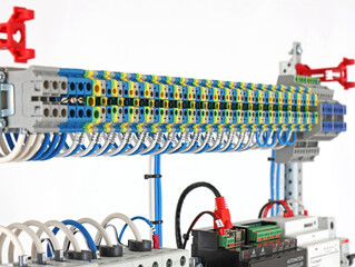 Connecting the electrical module using copper electrical insulated wires. 