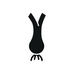 Leek icon in glyph style for vegetable, health, and diet visuals.