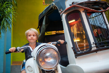 Fototapete bei efototapeten.de bestellen   
