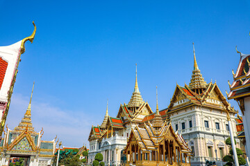 Fototapeta premium The Grand Palace was built same time as Bangkok. royal residences include Dusit Maha Prasat Throne Hall, Aphorn Phimok Prasat Throne Hall, Phiman Rattaya Throne Hall, Chakri Maha Prasat Throne Hall.