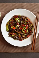 Stir fried thinly sliced beef sirloin with vegetables