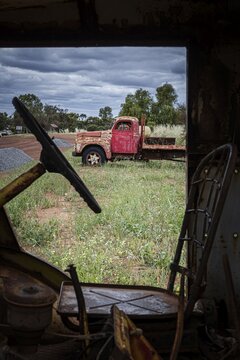 View of an International 190, year of manufacture 1952, old platform lorry, vintage car wreck, Mullewa, Western Australia, Australia