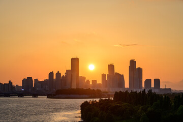 The night view of the city of Yeouido, a high-rise building, shot at Dongjak Bridge in Seoul at...