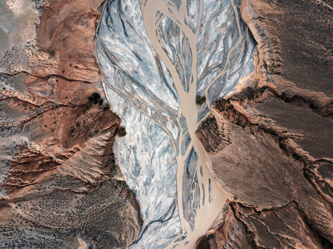 Cliff-edge Perspective of Anjihai Grand Canyon (Red Mountain Grand Canyon), Xinjiang - Aerial Bird's-eye View​
