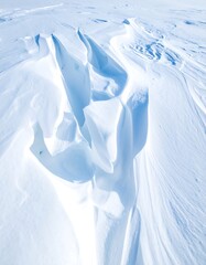 Snowy landscape, wind patterns