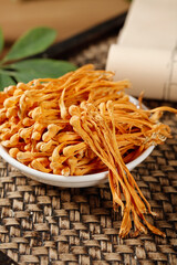 Cordyceps Sinensis Dried Mushrooms Traditional Chinese Medicine Herbal Health Supplement Ingredient