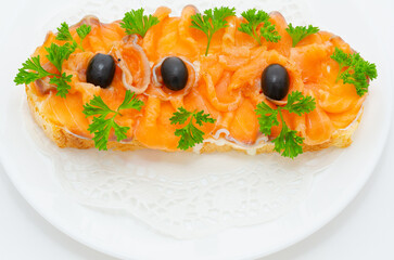 sandwich with salmon