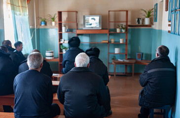 prisoners watch TV