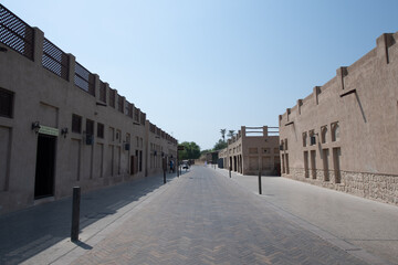 Walking around old town Dubai