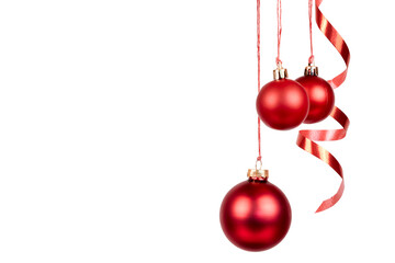 Obraz na płótnie Canvas red hanging christmas balls decoration with gift ribbon band isolated on white or transparent png