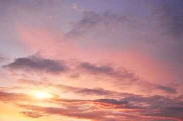 Obraz premium Cloudscape of cumulus sunset clouds