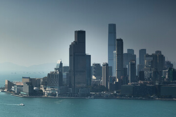 Fototapeta premium amazing hong kong skyline from a high vantage point