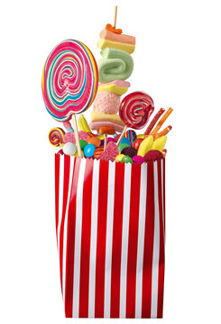 saquinho de papel com doces variados isolado em fundo transparente