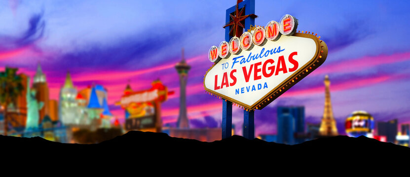 Welcome To Fabulous Las Vegas Sign With Beautiful City Lights at Sunset