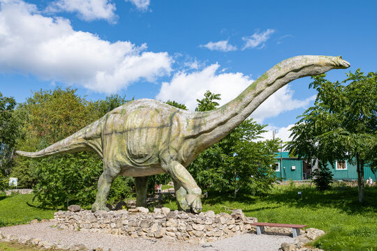Sculpture of a giant dinosaur - apatosaurus 