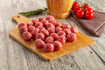 Raw beegf meatball for cooking