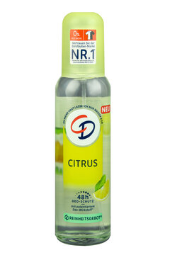 CD Deodorant Citrus Glasflasche auf Hintergrund transparent