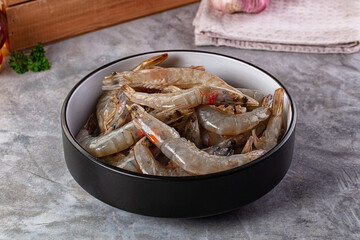 Raw fresh tiger prawn in the bowl