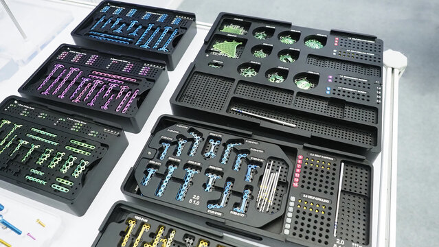 Locking Maxillofacial Plate System for skull or face bone.Orthopedic care